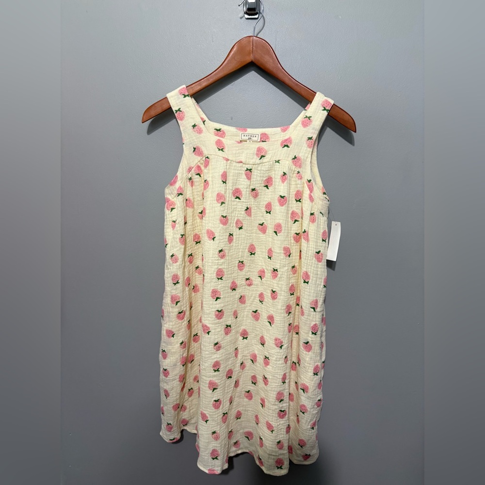 NWT “HAYDEN Girls” Pale Yellow w/Pink Strawberry Print Sleeveless SunDress